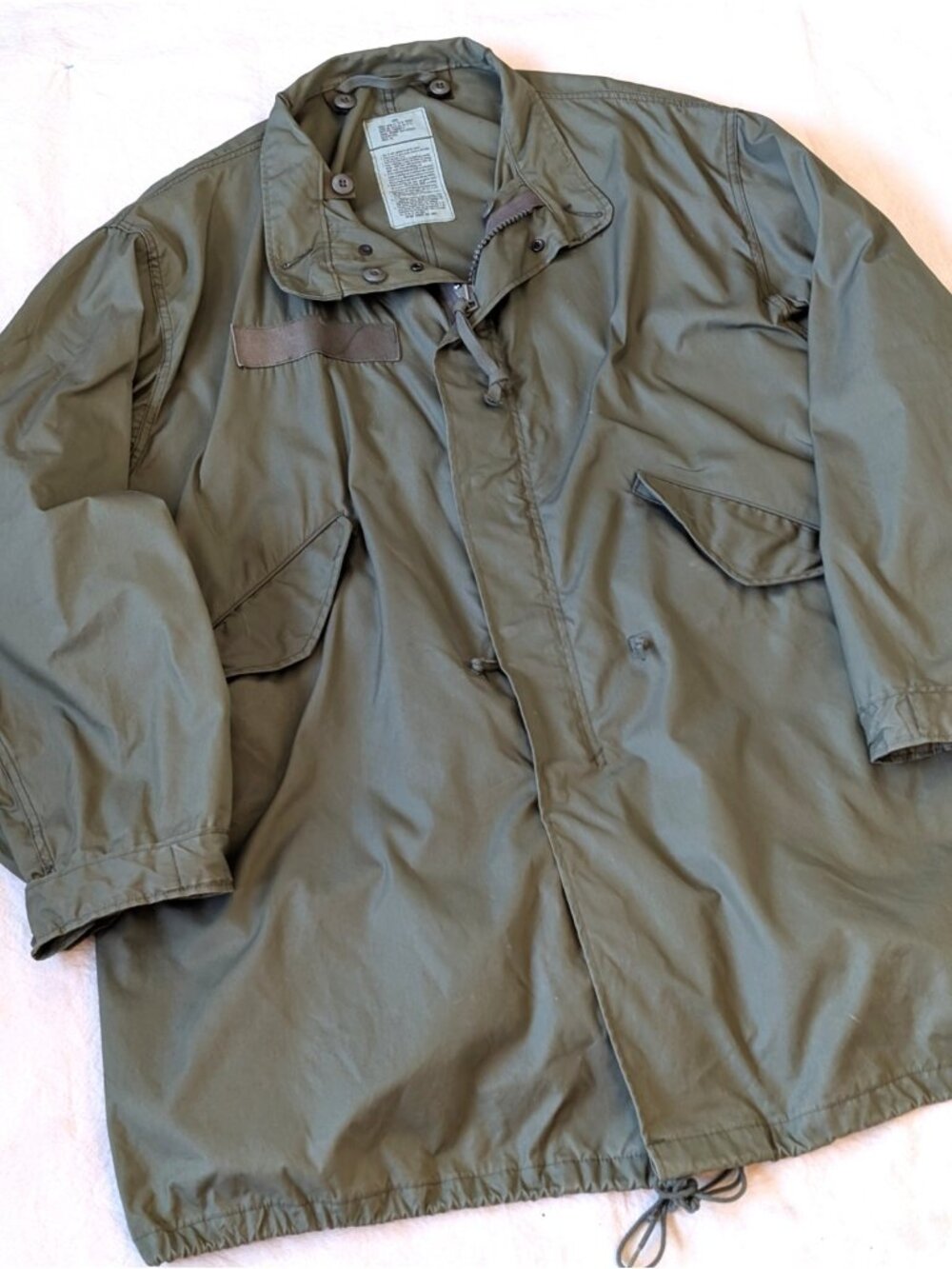 US Military Vintage 1988 Extreme Cold Weather Fishtail Parka Unlined Isratex LG